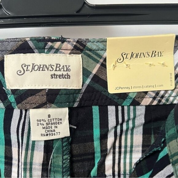 St. John’s Bay-Women’s Plaid Classic Flat Front Shorts-Multicolored. Size:8. NWT - Picture 4 of 9